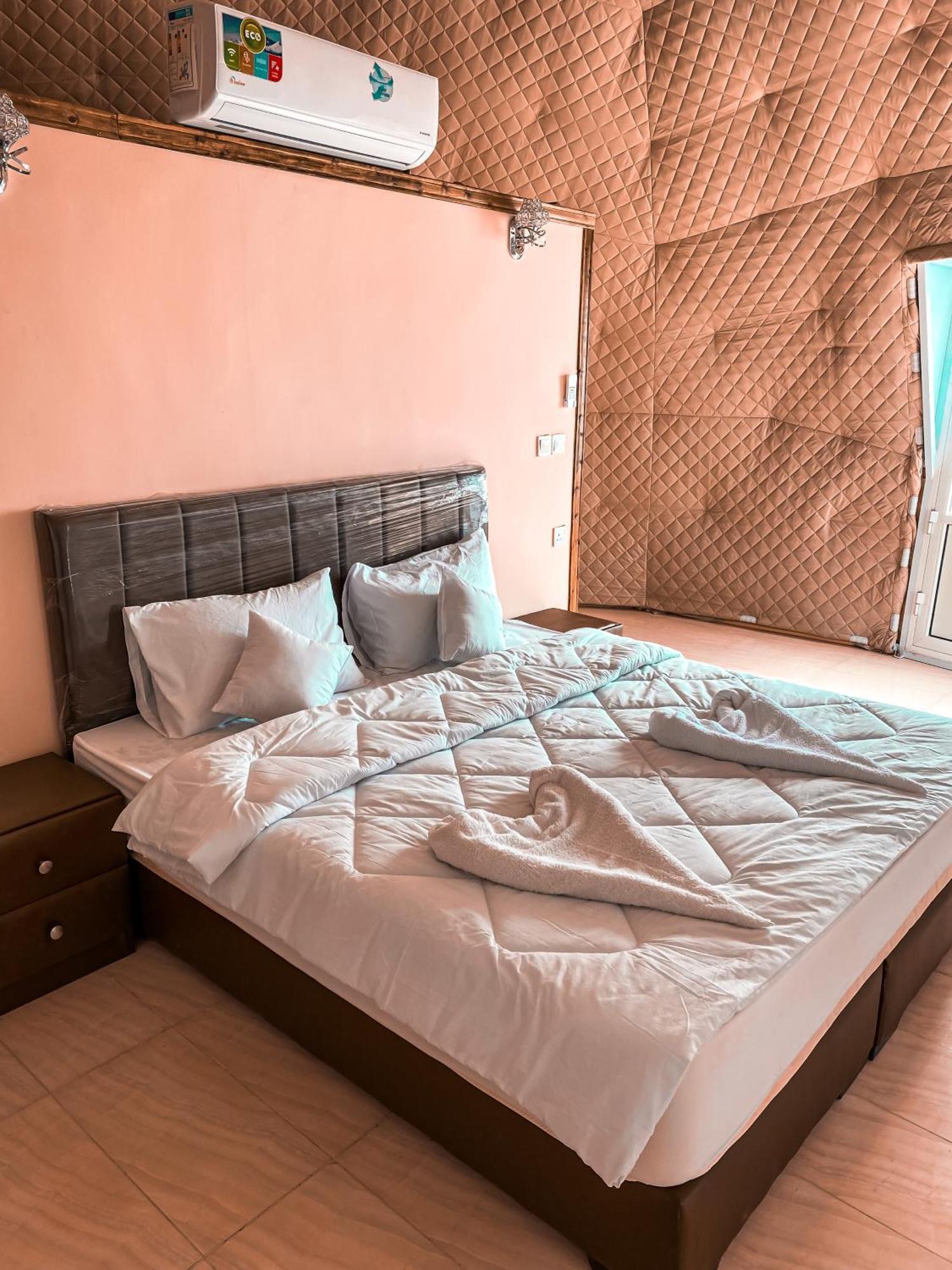 Star Magic Camp Hotel Rum vádi Kültér fotó